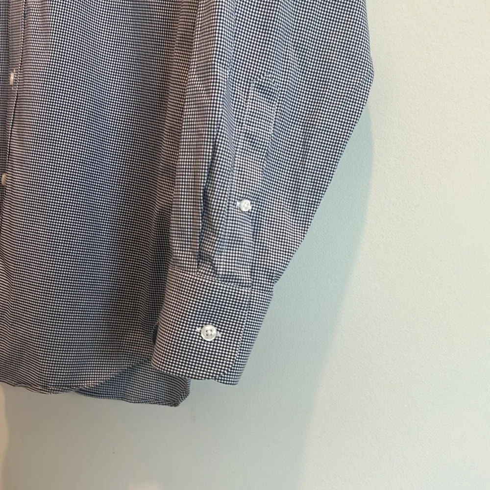 J Crew Ludlow Shirt Long Sleeves Like New Slim Fit White & Blue 15 1/2” Neck